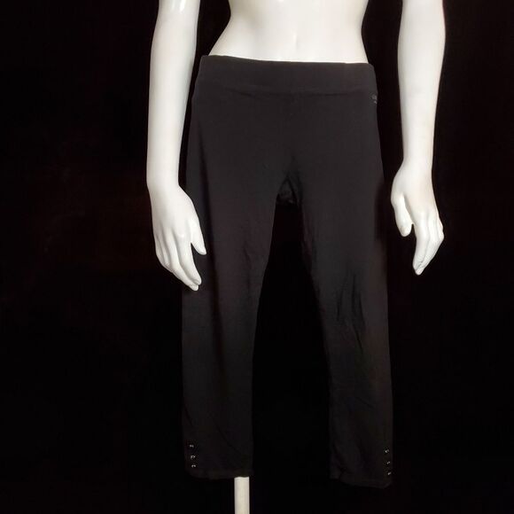 Calvin Klein Performance Black Capris (S) - Picture 2 of 5
